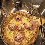 Photo n°1 de l'avis de Elenia. fait le 24/08/2023 à 07:24 sur le  Giotto pizzeria bistrot à Florence