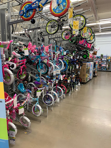 Department Store «Walmart Supercenter», reviews and photos, 305 10th St, Floresville, TX 78114, USA
