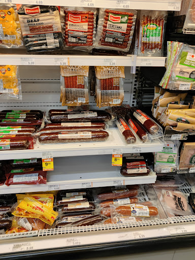 Grocery Store «Meijer», reviews and photos, 171 W Town Square Way, Oak Creek, WI 53154, USA