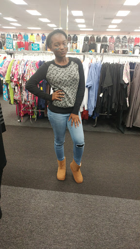 Clothing Store «Citi Trends», reviews and photos, 1355 E Vine St #1357, Kissimmee, FL 34744, USA