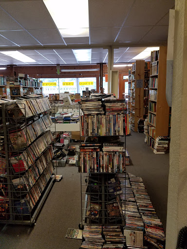 Used Book Store «Bingo Used Books», reviews and photos, 3366 SE Powell Blvd, Portland, OR 97202, USA