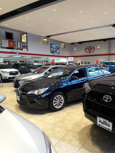 Toyota Dealer «Island Toyota», reviews and photos, 1591 Hylan Blvd, Staten Island, NY 10305, USA