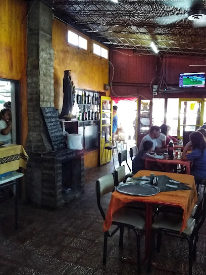 Restaurante El Algarrobo - Difunta Correa, Local 19 5442, Vallecito, San Juan, Argentina