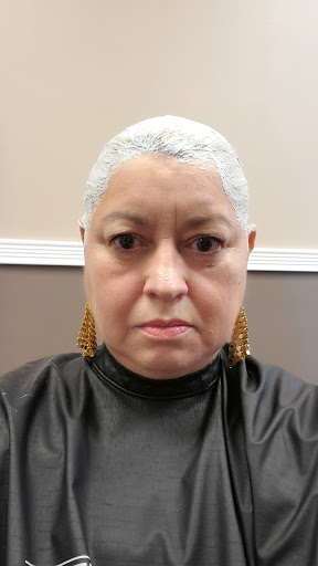 Beauty Salon «Splashes Salon», reviews and photos, 161 E Main St, Tuckerton, NJ 08087, USA