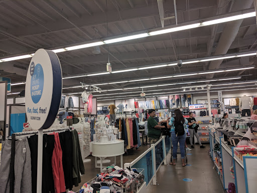 Clothing Store «Old Navy», reviews and photos, 10788 E Foothill Blvd, Rancho Cucamonga, CA 91730, USA