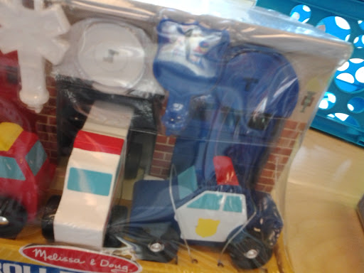 Toy Store «Disney Store», reviews and photos, 1142 North Point Cir, Alpharetta, GA 30022, USA