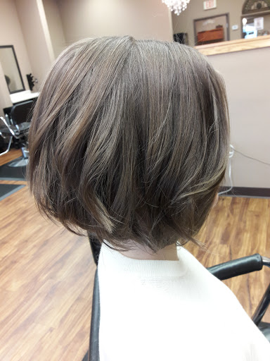 Nail Salon «Salon Trendz-N-Nails», reviews and photos, 1225 Copper Creek Dr, Pleasant Hill, IA 50327, USA