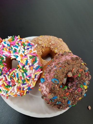 Donut Shop «The Donut Experiment Clearwater Beach», reviews and photos, 674 S Gulfview Blvd, Clearwater Beach, FL 33767, USA