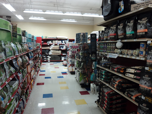 Pet Supply Store «Petco Animal Supplies», reviews and photos, 5850 Sepulveda Blvd, Van Nuys, CA 91411, USA
