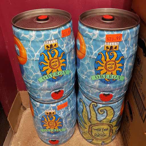 Wine Store «Red Wagon Wine Shoppe», reviews and photos, 1613 Livernois Rd, Troy, MI 48083, USA