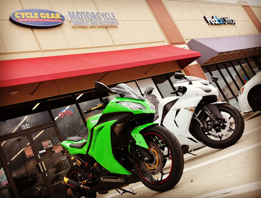 Motorcycle Parts Store «Cycle Gear», reviews and photos, 2267 S Stemmons Fwy #604, Lewisville, TX 75067, USA