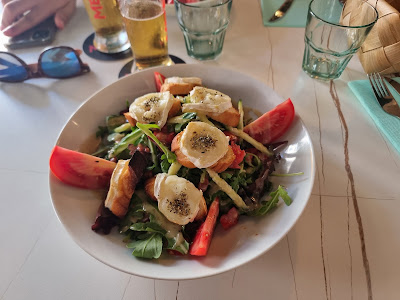 Touche pas à mon plat à Vallauris