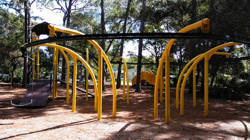 Park «Northeast Park and Paw Place», reviews and photos, 4630 E Bay Dr, Clearwater, FL 33764, USA