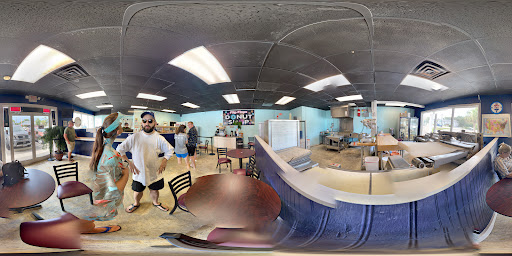 Donut Shop «Flip Flops Donut Shop», reviews and photos, 129 Bogue Inlet Dr, Emerald Isle, NC 28594, USA