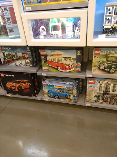 Toy Store «The LEGO Store», reviews and photos, 75 Burlington Mall Road, Burlington, MA 01803, USA