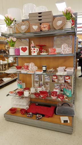 Department Store «T.J. Maxx», reviews and photos, 2421 Cranberry Hwy #200, Wareham, MA 02571, USA