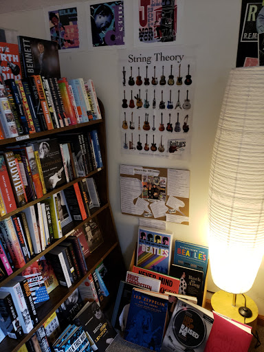 Book Store «Island Bookstore», reviews and photos, 1177 Duck Rd, Duck, NC 27949, USA