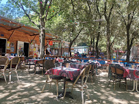 Atmosphère du Restaurant La Barraquita - moulin de tarassac à Mons - n°7