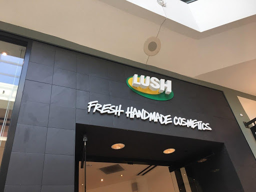 Cosmetics Store «Lush Cosmetics», reviews and photos, 6401 Bluebonnet Blvd #1028, Baton Rouge, LA 70836, USA