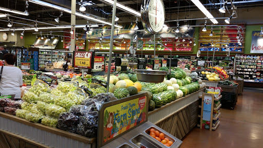 Grocery Store «Fresh Thyme Farmers Market- Troy MI», reviews and photos, 901 E Big Beaver Rd, Troy, MI 48083, USA