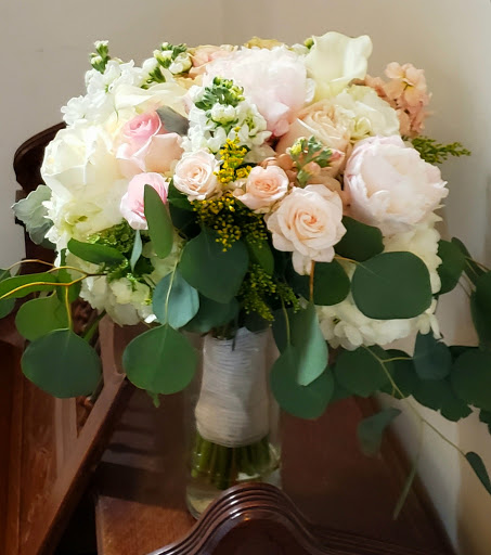 Florist «Point Loma Village Florist», reviews and photos, 3020 Cañon St, San Diego, CA 92106, USA