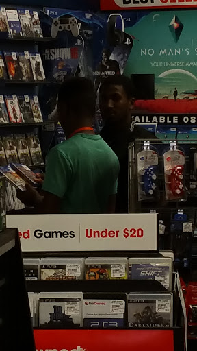 Video Game Store «GameStop», reviews and photos, 4156 Fort Campbell Blvd, Hopkinsville, KY 42240, USA