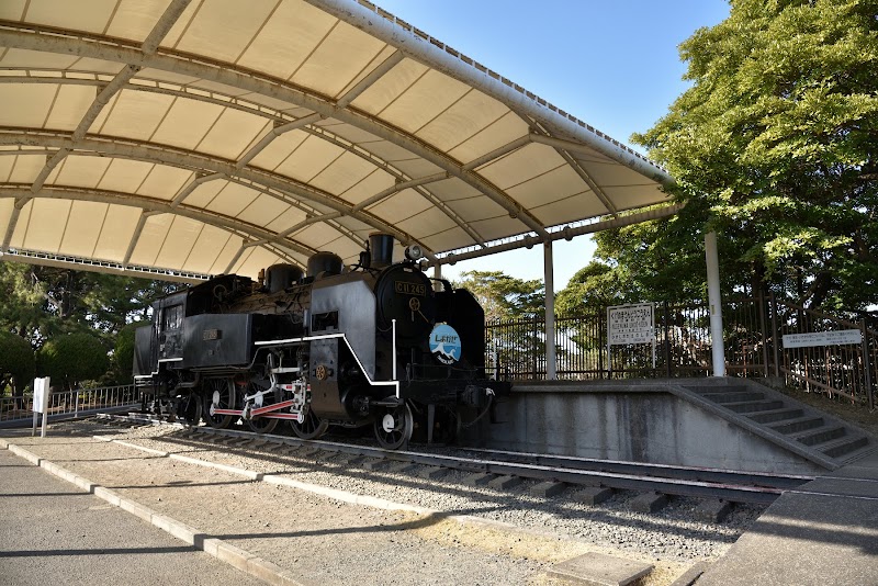 蒸気機関車C11 245号機