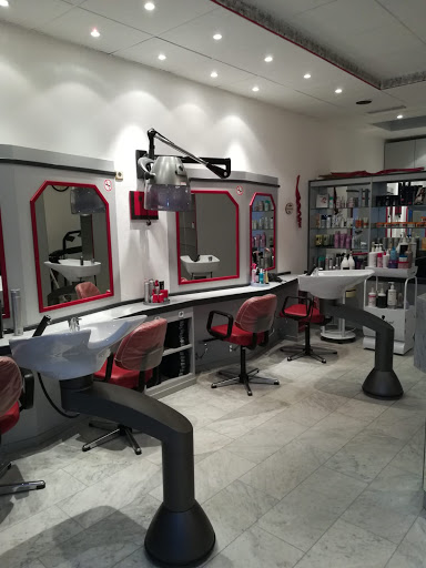 Haircut Dagmar In Langenzersdorf