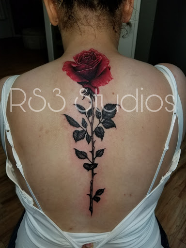 Explore ladies neck tattoo ideas, creative tattoo ideas in Houston, available at RS3 Studios