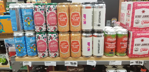 Liquor Store «Bridge Liquors», reviews and photos, 110 Knable Ln, New Albany, IN 47150, USA