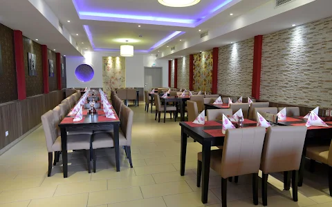 Yangtse Restaurant image