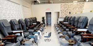 GOLDENONE NAIL LOUNGE