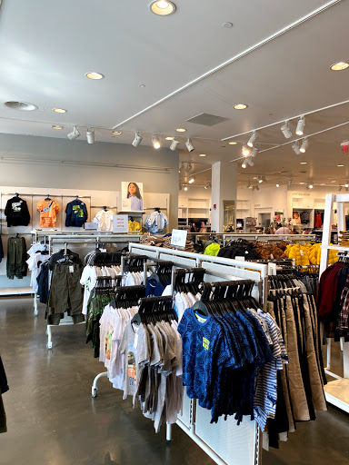 Clothing Store «H&M», reviews and photos, 6187 State St, Salt Lake City, UT 84107, USA