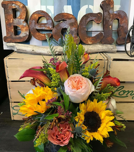 Florist «Country Village Florist and Gifts, Inc.», reviews and photos, 212 E Main St, East Islip, NY 11730, USA