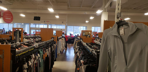 Department Store «T.J. Maxx», reviews and photos, 20 Chapel View Blvd, Cranston, RI 02920, USA