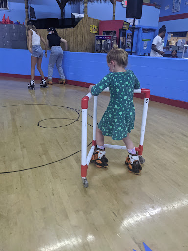 Roller Skating Rink «Paradise Skate Roller Rink», reviews and photos, 1201 W 10th St, Antioch, CA 94509, USA