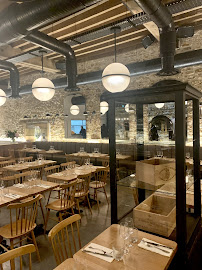 Atmosphère du Restaurant La Grange Brasserie à Yerres - n°7