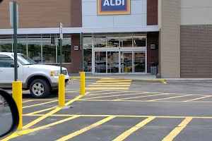 ALDI image