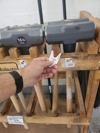 Hardware Store «W.C. Winks Hardware», reviews and photos, 200 SE Stark St, Portland, OR 97214, USA