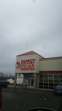 Family Dollar - Photo 3 - Car repair in Flint, MI, Flint