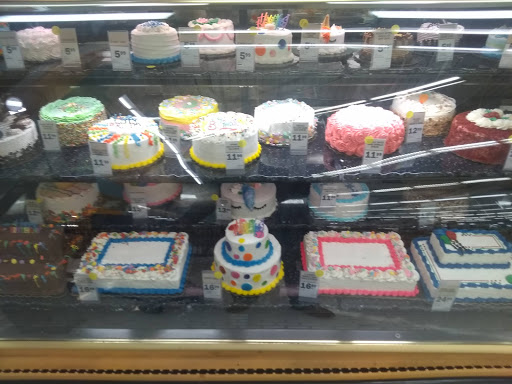 Grocery Store «Meijer», reviews and photos, 1500 Hillcrest Ave, Springfield, OH 45504, USA