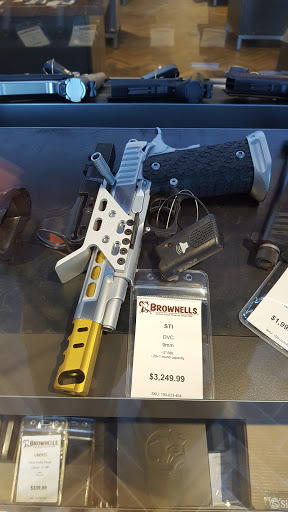 Sporting Goods Store «Brownells, Inc.», reviews and photos, 3006 Brownells Pkwy, Grinnell, IA 50112, USA