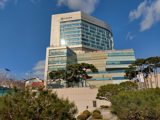 Yonsei Cancer Center