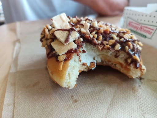 Donut Shop «Krispy Kreme South Charleston», reviews and photos, 42 Riverwalk Plaza McCorkle Ave, South Charleston, WV 25303, USA