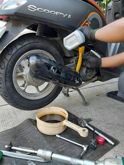 Moto Doc (Motorbike mechanic) and Vehicle Registration Service