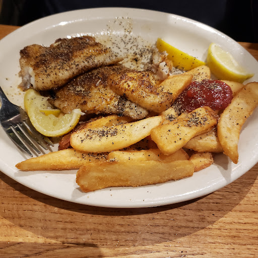 American Restaurant «Cracker Barrel Old Country Store», reviews and photos, 4321 S Interstate Hwy 35, San Marcos, TX 78666, USA