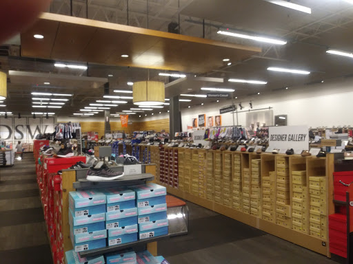 Shoe Store «DSW Designer Shoe Warehouse», reviews and photos, 3704 W Dublin Granville Rd, Columbus, OH 43235, USA