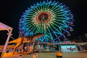 Kaohsiung Eye Ferris wheel image