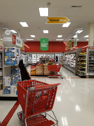 Department Store «Target», reviews and photos, 401 W Irving Park Rd, Wood Dale, IL 60191, USA