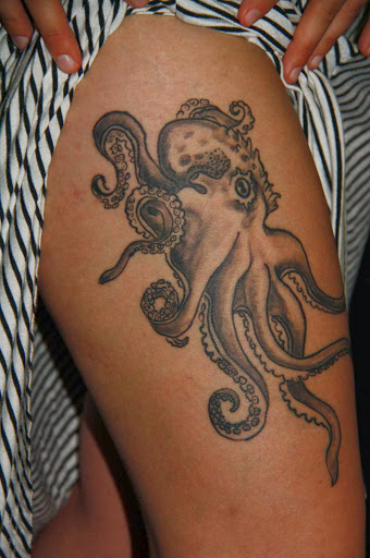 Tattoo Shop «Santa Clarita Tattoo», reviews and photos, 25835 Railroad Ave, Santa Clarita, CA 91350, USA